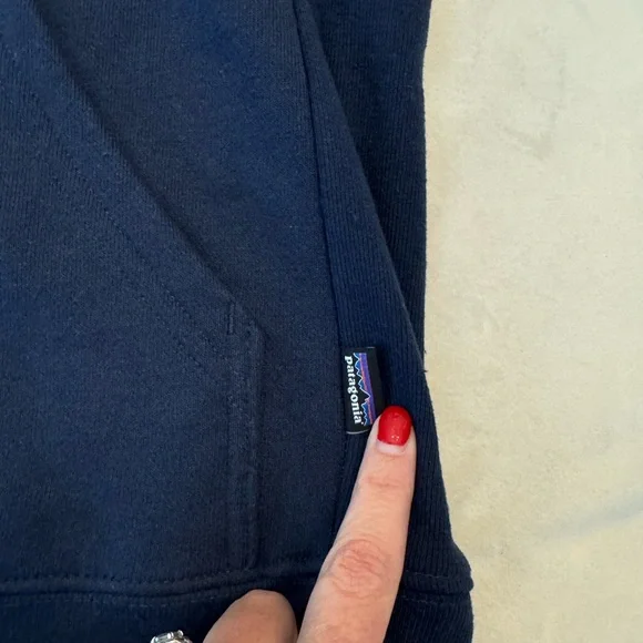 EUC! Patagonia Great Pacific Iron Works Hoodie, sz M - Picture 8 of 9